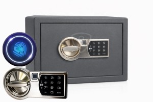 Sejf domowy, biurowy Arsenał 25 EL  z CZYTNIKIEM LINII PAPILARNYCH na broń, dokumenty Klasa S1 